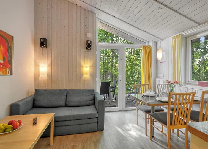 Schmugglerstieg 13b - Dorf 5 *